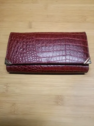 Elegante Cartera de Piel Mujer