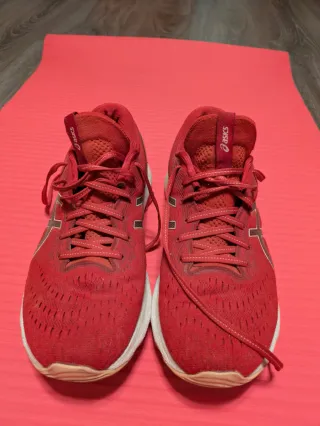 Zapatillas Asics Nimbus 24 Talla 44 Rojas