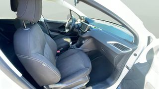 Peugeot 208 PureTech 110 S&S Allure 81 kW (110 CV)