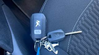 Peugeot 208 PureTech 110 S&S Allure 81 kW (110 CV)