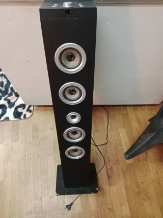 Torre de Sonido Begben Negra