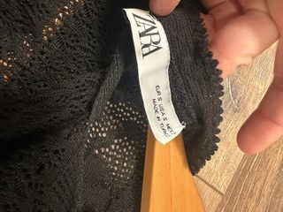 Top Zara negro manga larga