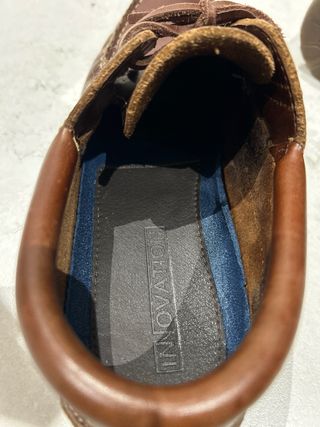 Zapatos náuticos de piel color marrón talla 41