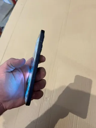 Oppo Reno 13 5G 12/256GB con garanzia