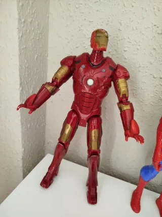 Lote 3 Muñecos Articulados Superhéroes