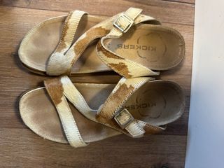 Sandalias Kickers Piel Beige/Marrón Talla 38