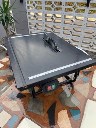 Mesa de corte eléctrica