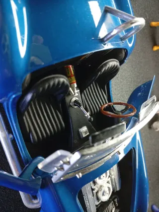 Shelby Cobra 427 S/C Road Signature 1/18