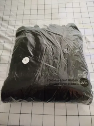 Polar Negra Unisex Cremallera