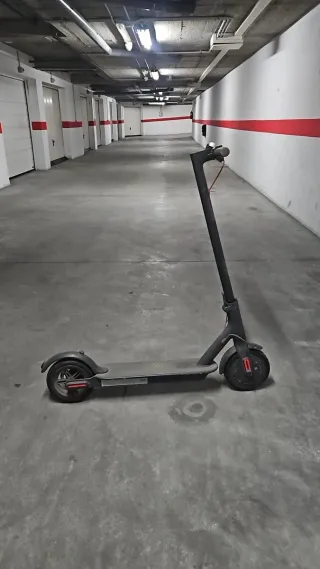 Patinete Eléctrico Negro Xiaomi M365