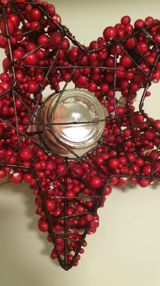 Portacandele a forma di stella.