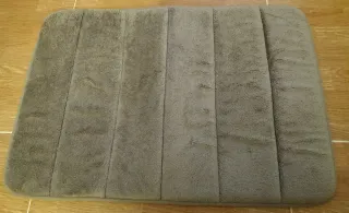 Alfombra de baño suave beige