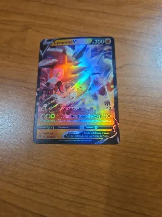 Carta Pokémon Lycanroc V 200 HP