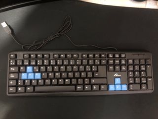 Teclado Aome Español WASD y Flechas Azules
