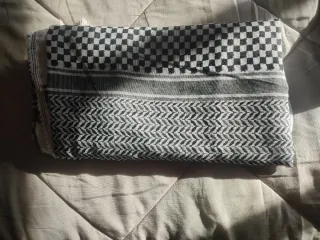 Sciarpa Kefiah a scacchi bianco e nero