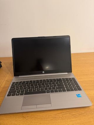 Ordenador HP 250 g8