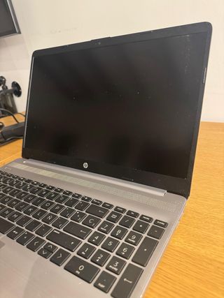 Ordenador HP 250 g8