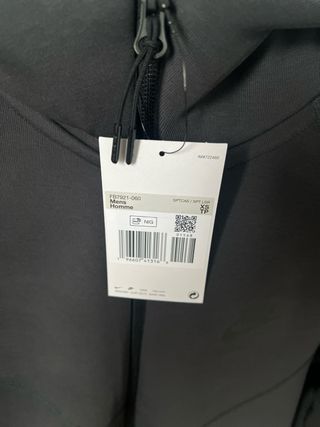 Sudadera Nike Tech Fleece. Nueva.