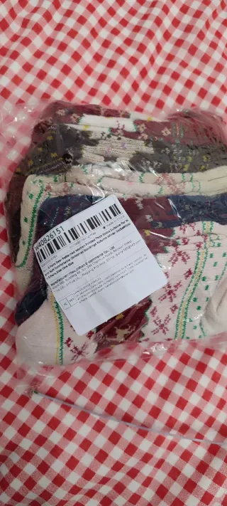 5 Calcetines para niños, sin estrenar.