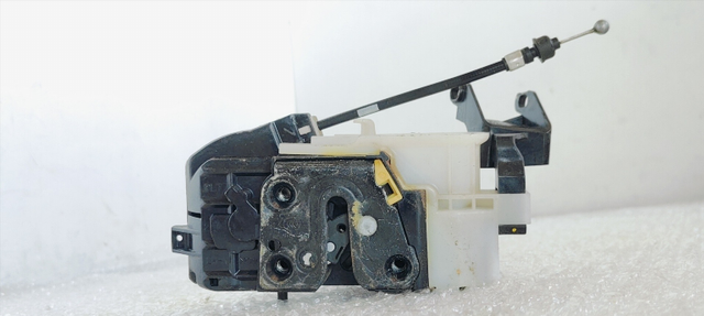 Serratura porta posteriore sinistra Hyundai Santa Fe (BM) 2.2 CRDi Style 4X4 2006