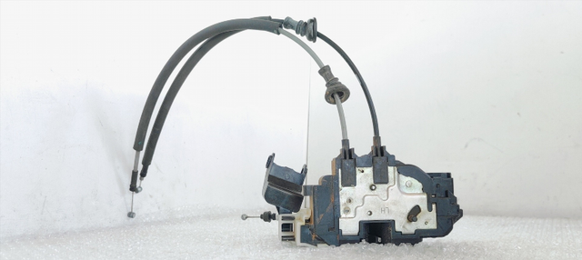 Serratura porta posteriore sinistra Hyundai Santa Fe (BM) 2.2 CRDi Style 4X4 2006