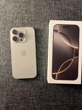 iPhone 16 Pro 512GB Titanio Natural