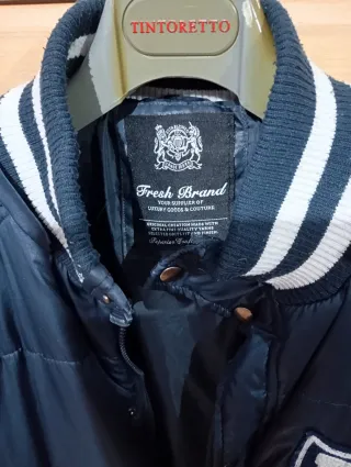 Cazadora Fresh Brand Negra y Blanca