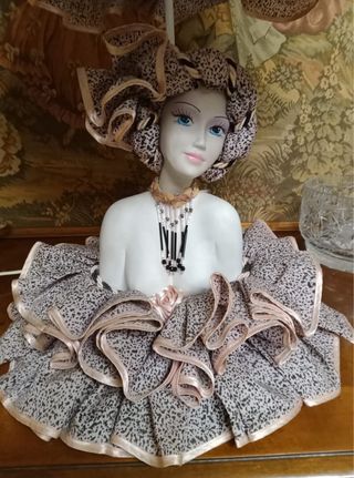 Lampada donna ceramica vintage alta 73 cm