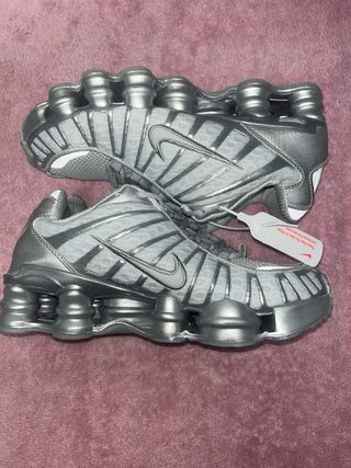 Zapatos Nike Shox plateados