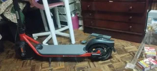 Patinete Eléctrico Rojo