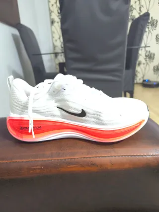 Nike Vomero Plus Zapatillas Running Hombre