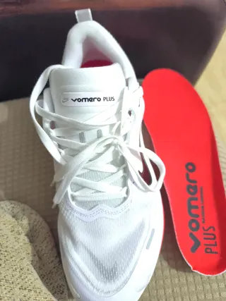 Nike Vomero Plus Zapatillas Running Hombre