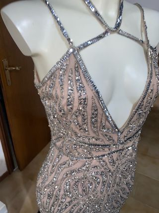 Abito corto con perline