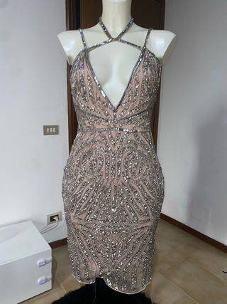 Abito corto con perline