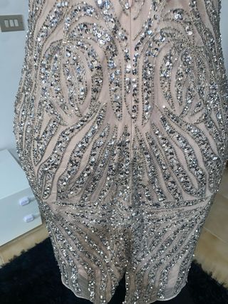 Abito corto con perline