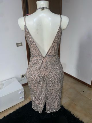 Abito corto con perline