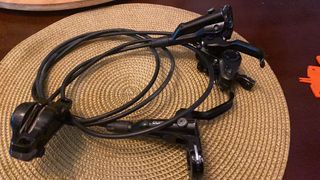 Frenos Shimano MT500 Hidráulicos