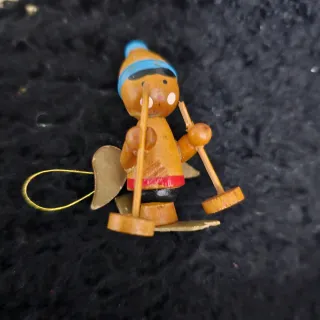 Adornos navideños de madera