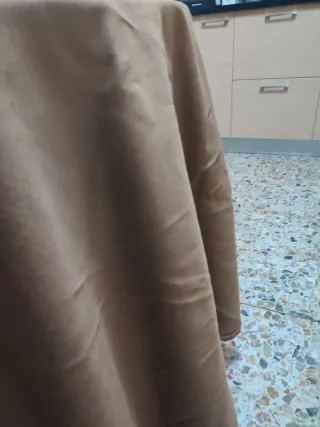 Falda de mesa beige para mesa de 80