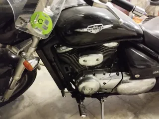 Suzuki Intruder M800