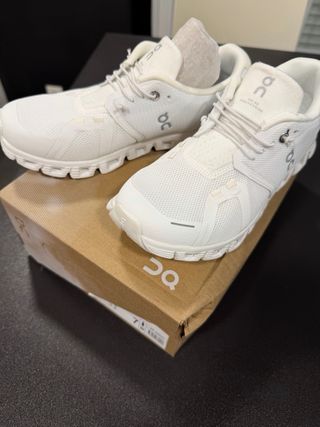 On Running Cloud 5 Talla 38 Blancas