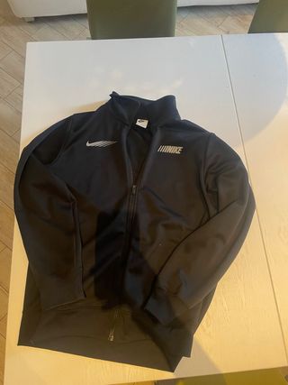 Felpa Nike collo alto nera