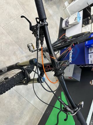 Bicicleta CUBE REACTION