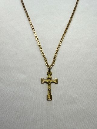 Cadena maciza con colgante Cruz de oro 18k (750)
