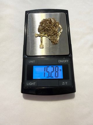 Cadena maciza con colgante Cruz de oro 18k (750)