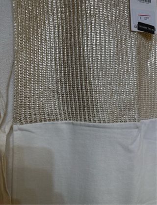 Top Zara Dorado y Blanco Talla M