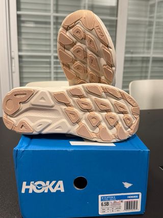 Hoka Clifton 9 Beige Talla 38