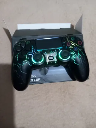 Mando PS4 Negro con Luces LED