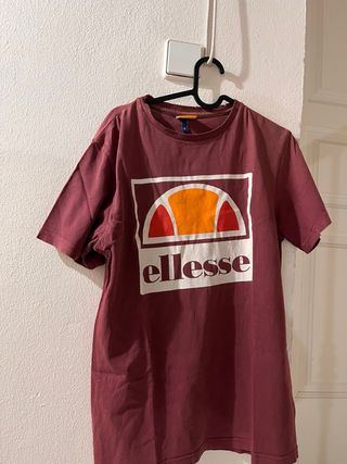 Camiseta Ellesse Burdeos Talla M