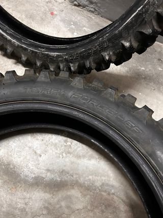 Neumáticos mitas terra force ef línea amarilla